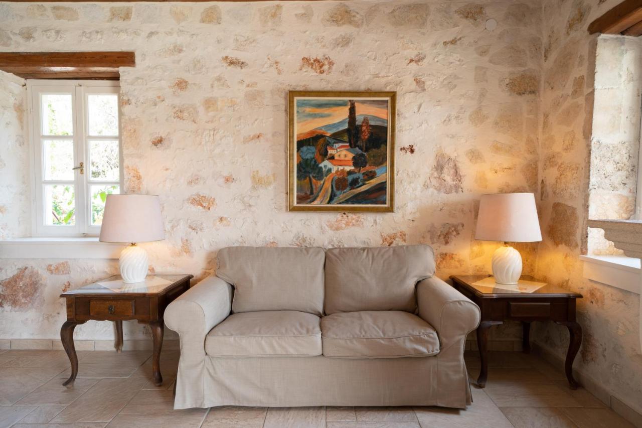 Villa Pelagos Tselendata Exterior photo
